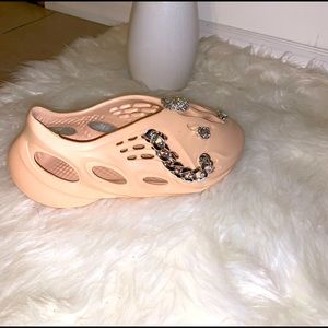 Women cream Rhinestone slides